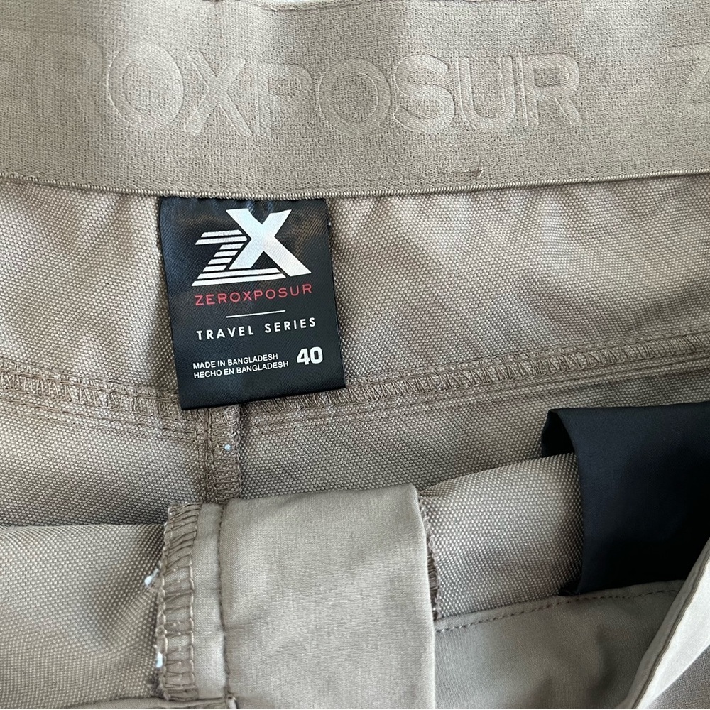 men's zeroxposur Khaki Moisture Wicking Shorts Size 40 (0642) - Picture 5 of 12